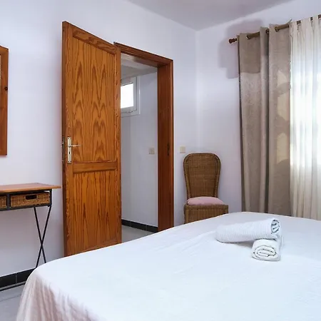 Дом отдыха Zefiro - 500m To The By Lanzarote